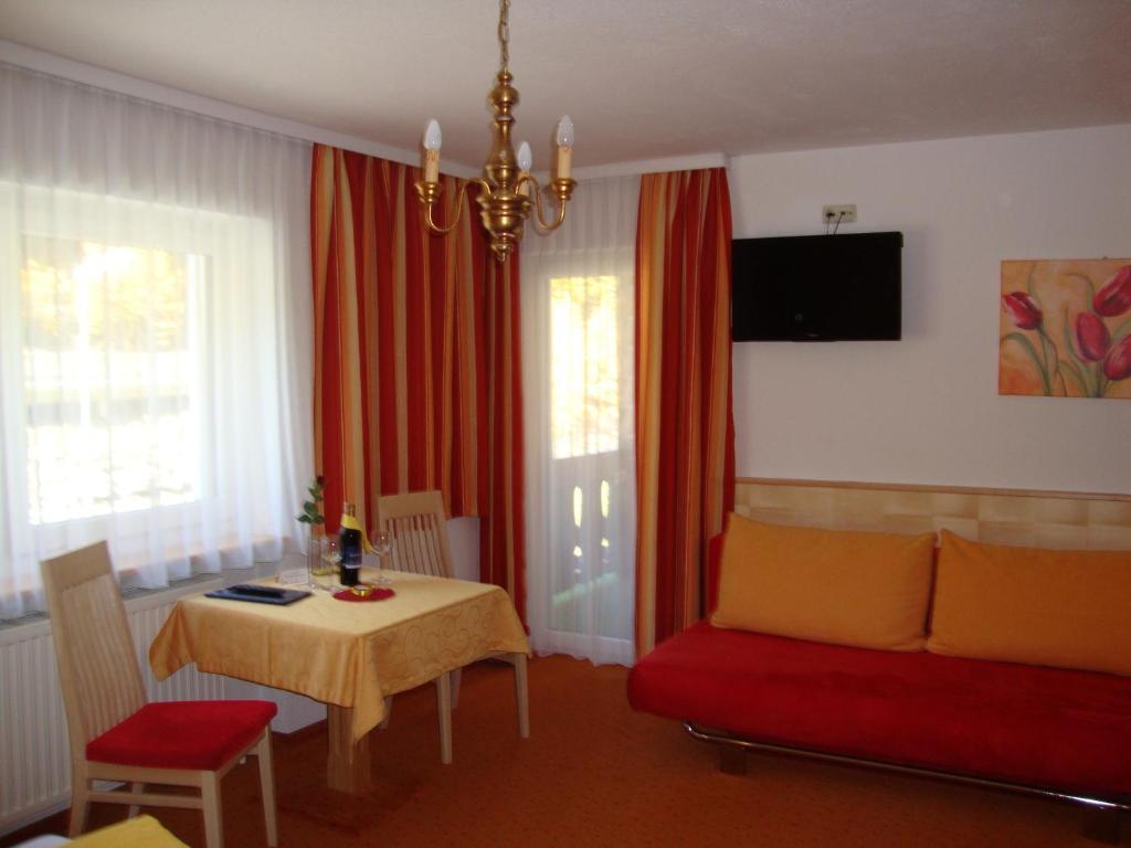 Haus Sonnschein Bed & Breakfast Solden Bilik gambar